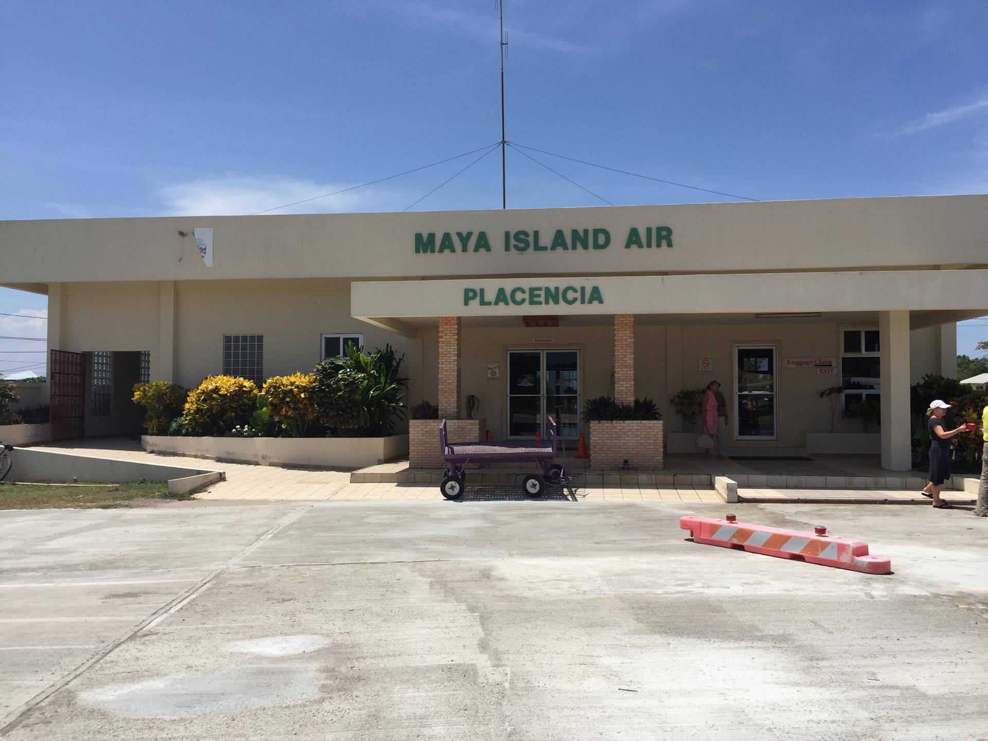 Maya Island Air, Placencia