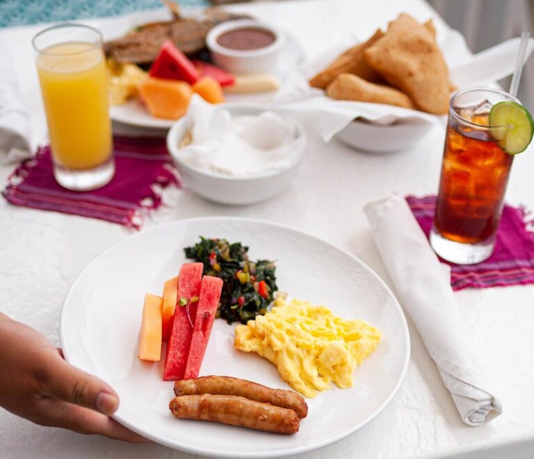 Breakfast at Beach Bar and Grill